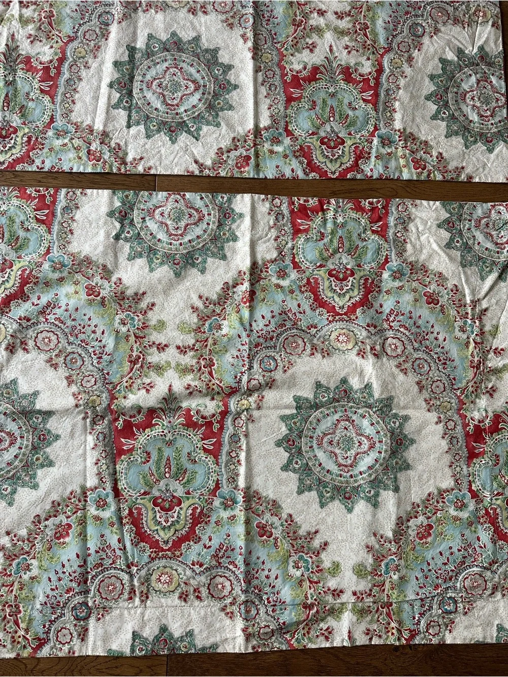 Pottery Barn Alexandra Medallion Pillow Sham Covers